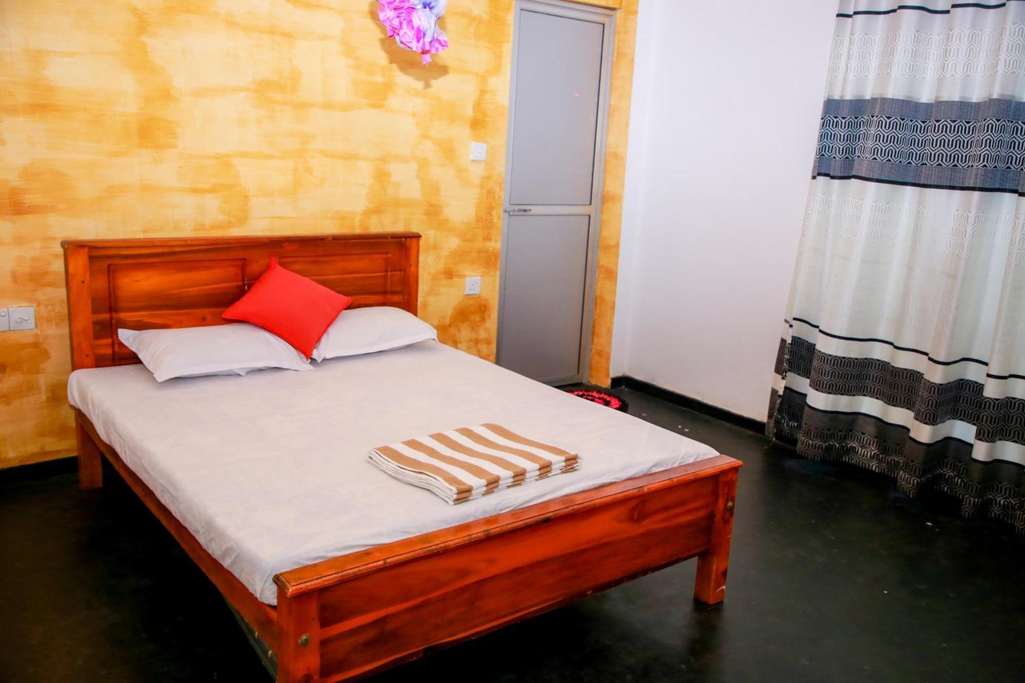 Leo Homestay Діквелла Екстер'єр фото